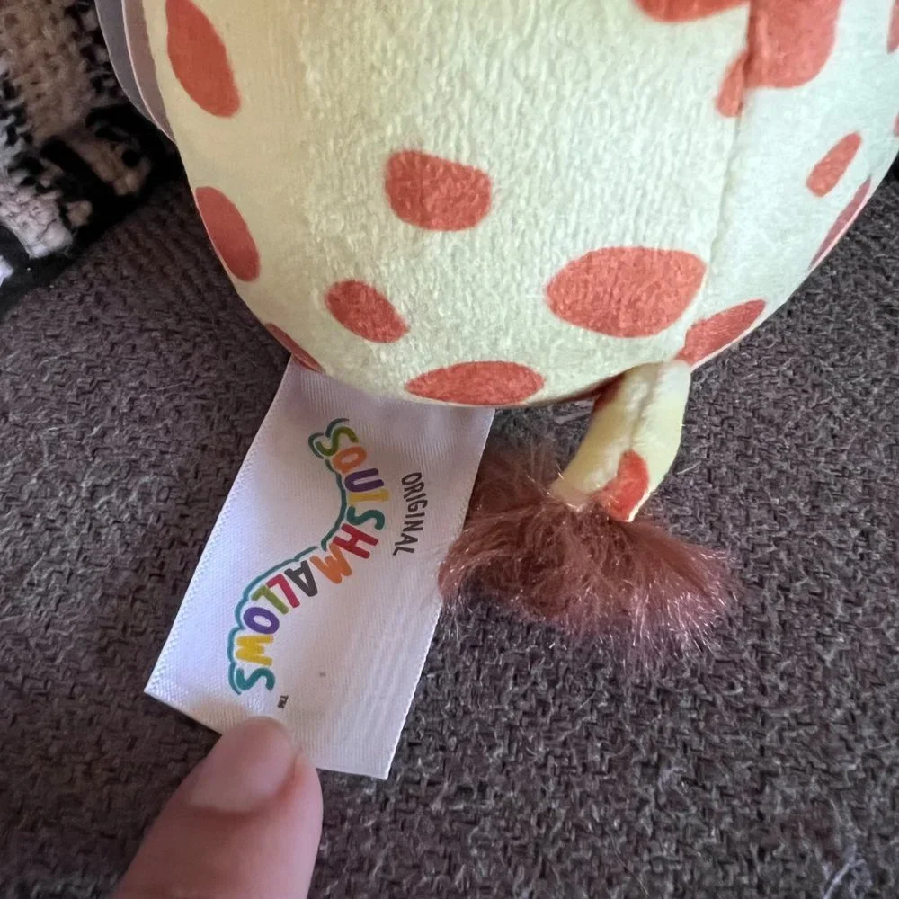 NWT 3” Gary the Giraffe Squishmallow Clip - Picture 6 of 6